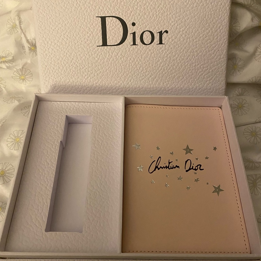 Dior passport holder
